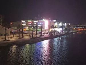 העיר אילת בלילה מענקים עצומים למורים שיבואו, צילום אילוסטרציה: מילן עמר