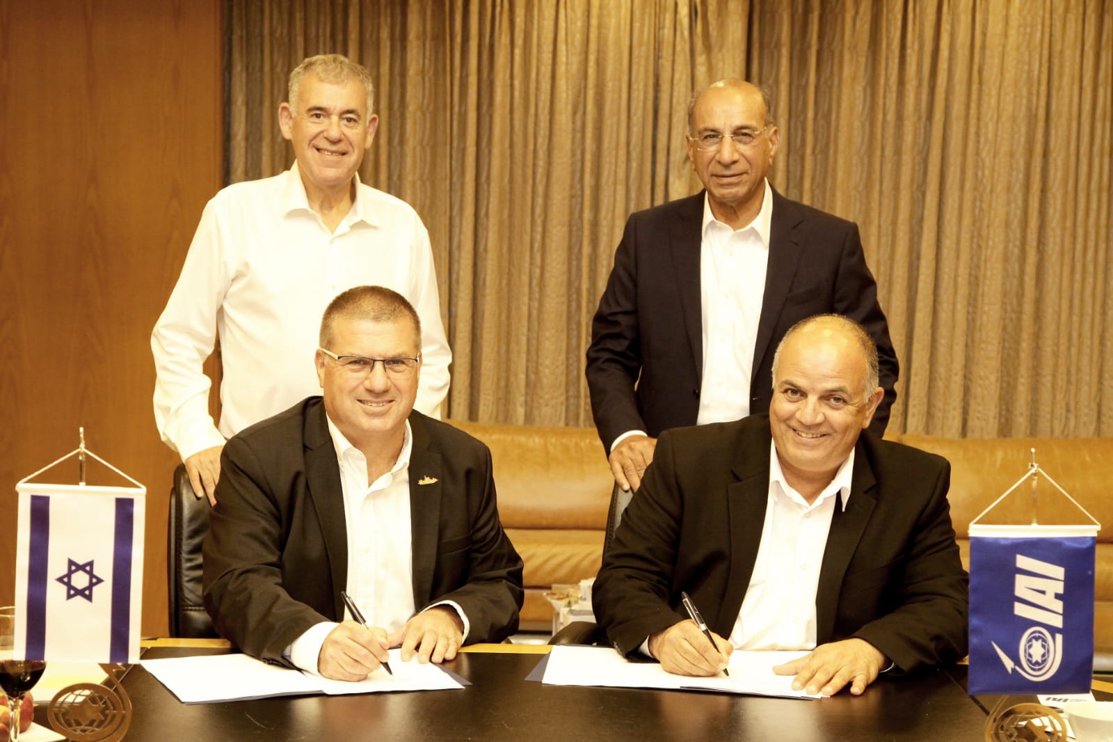 מעמד החתימה בין התעשייה האווירית ומספנות ישראל