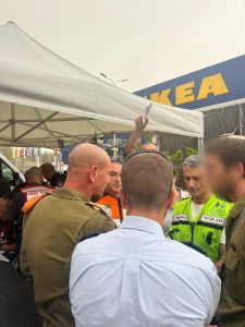 הערכת מצב בשטח השריפות, צילום: דובר צה"ל