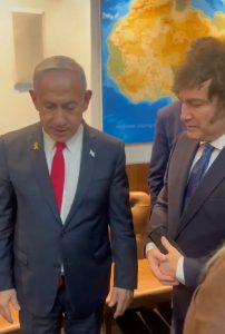 ביקור נשיא ארגנטינה בישראל חושף שיחה נדירה ומרגשת בינו לבין נתניהו – על הרבי מלובביץ',