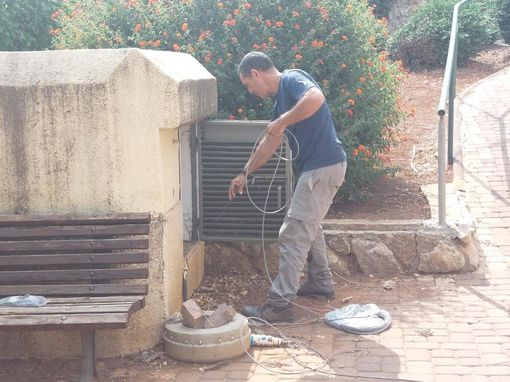 מבצע חירום של בזק: חיבור מהיר של מקלטים ציבוריים לאינטרנט בכל רחבי הארץ צילום: דוברות בזק