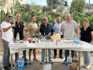 ייקבי ירושלים חוגגים בציר, צילום: רון ירקוני יחסי ציבור